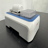 Thermo Scientific NanoDrop Eight Spectrophotometer image 0
